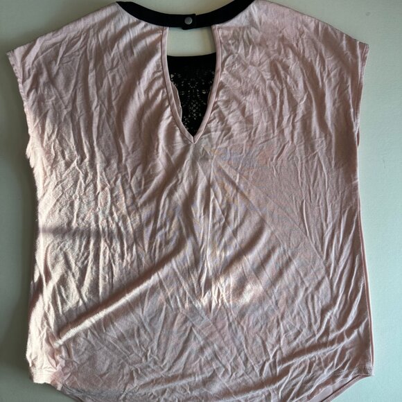 RW&Co Black Lace and Baby Pink Blouse - Picture 4 of 4